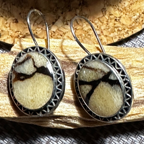 Jewelry Bundle - Picture 3 of 7